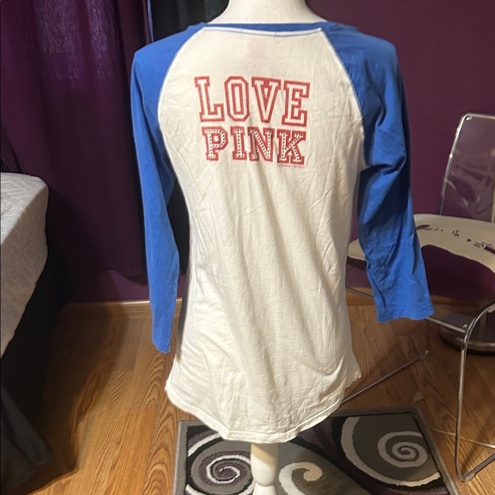 PINK Victoria's Secret Blue and White Raglan Top Chicago cubs - Picture 4 of 6